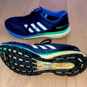 Adidas ADIZERO Boston 7 mens 9 1/2 size slightly used shoes